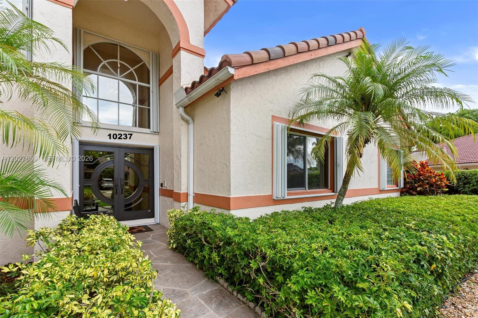 10237 SW 12th Street, Pembroke Pines, FL 33025 photo 4