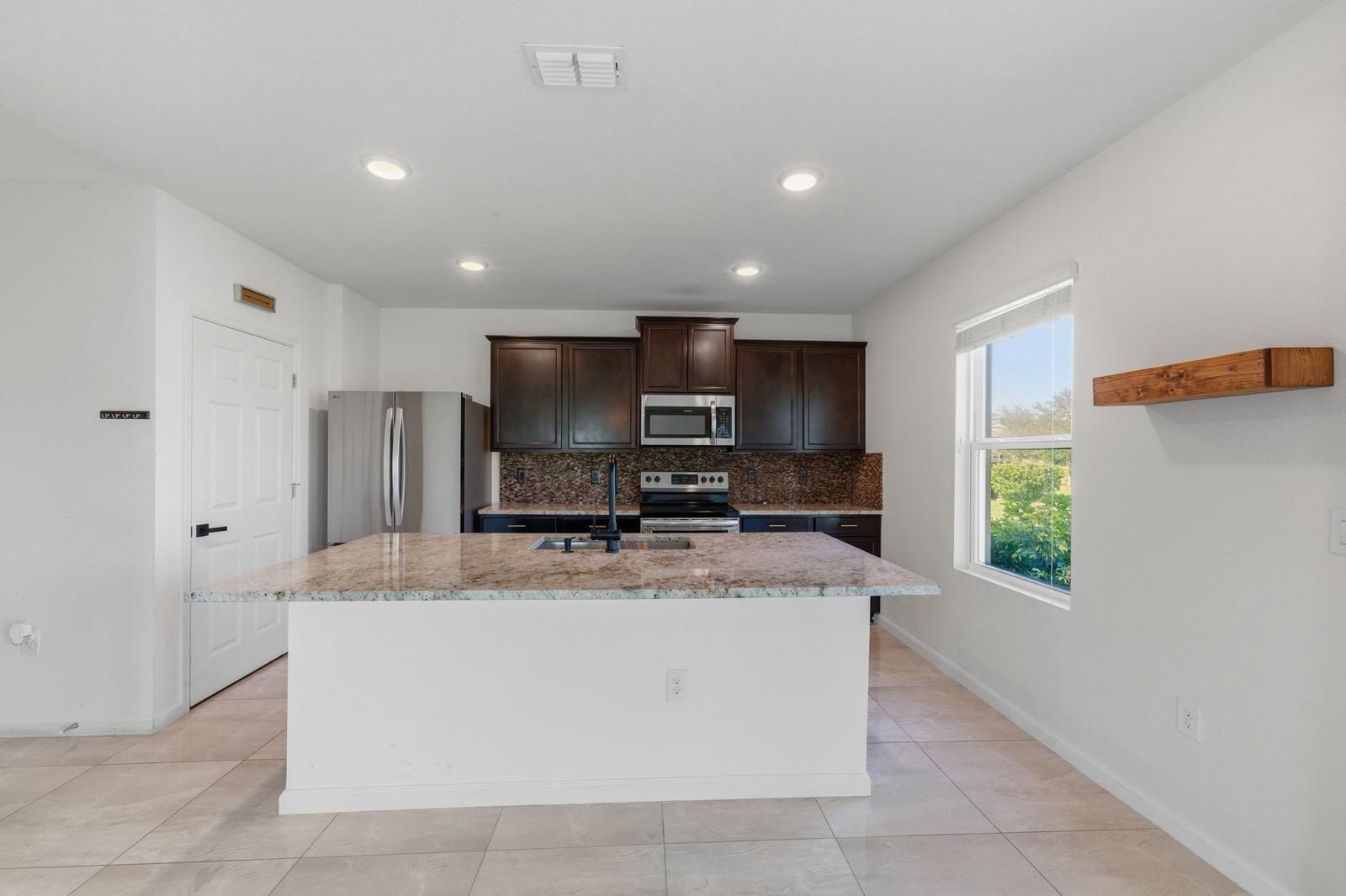 3044 Woodswalk Drive, Fort Pierce, FL 34945 photo 8