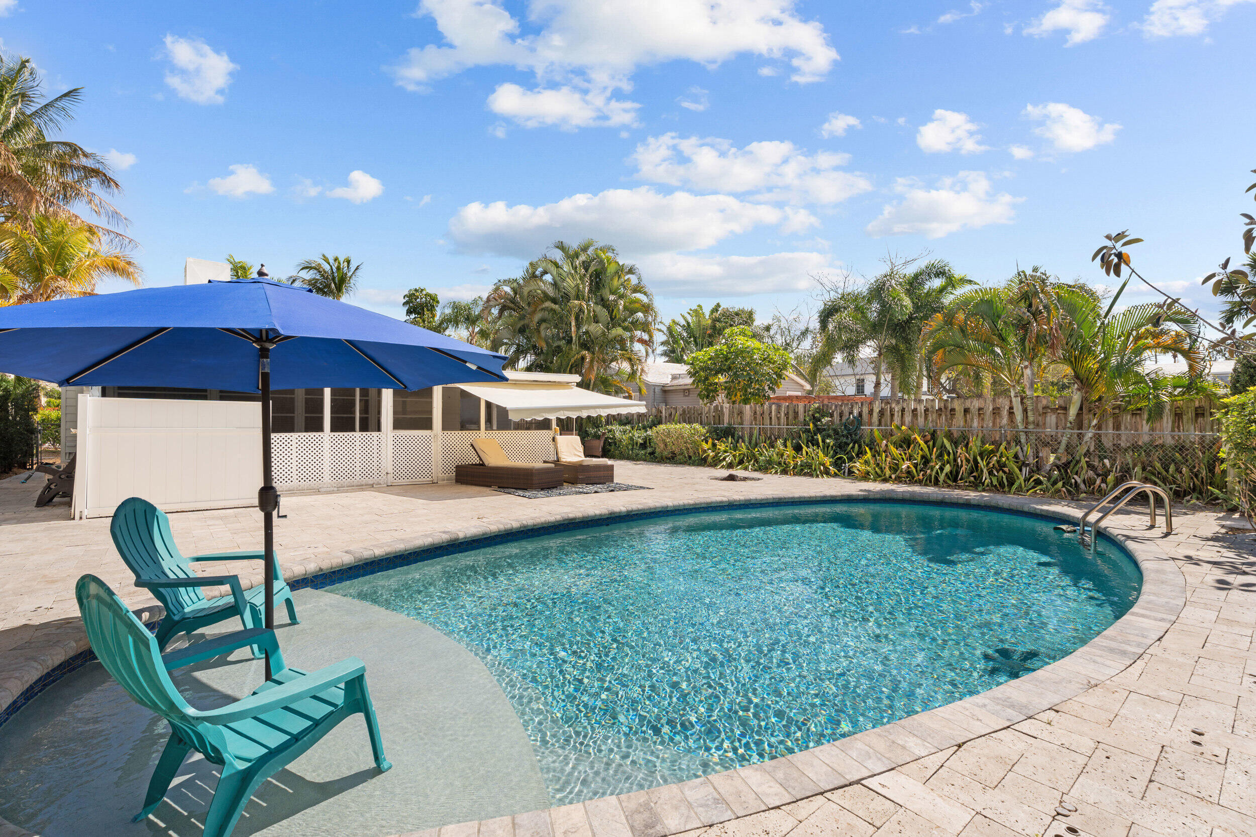 411 S Palmway, Lake Worth Beach, FL 33460, Lake Worth Beach