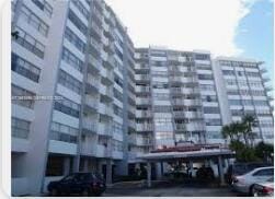 Pending home at 1300 NE Miami Gardens Drive 901e, Miami, FL 33179
