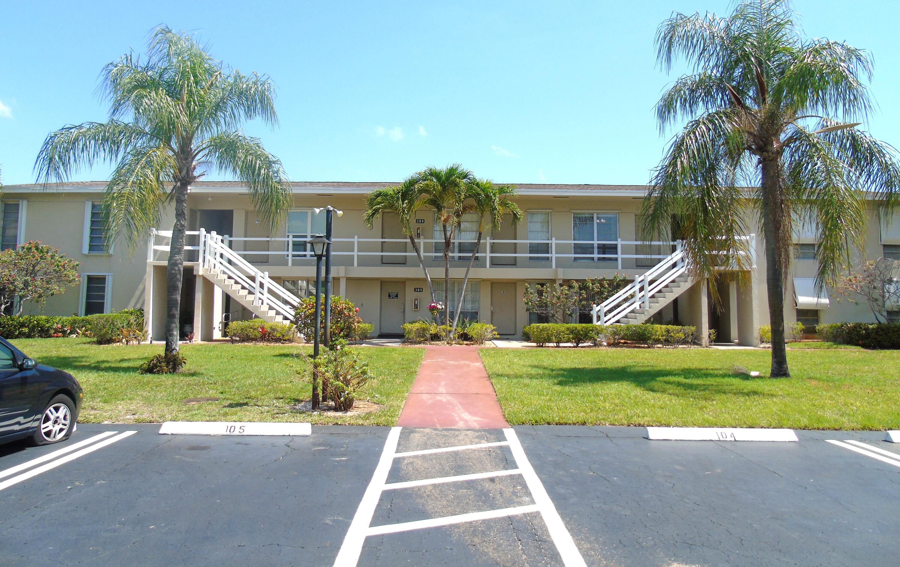 309 Circle Drive S 204, Boynton Beach, FL 33435, Boynton Beach