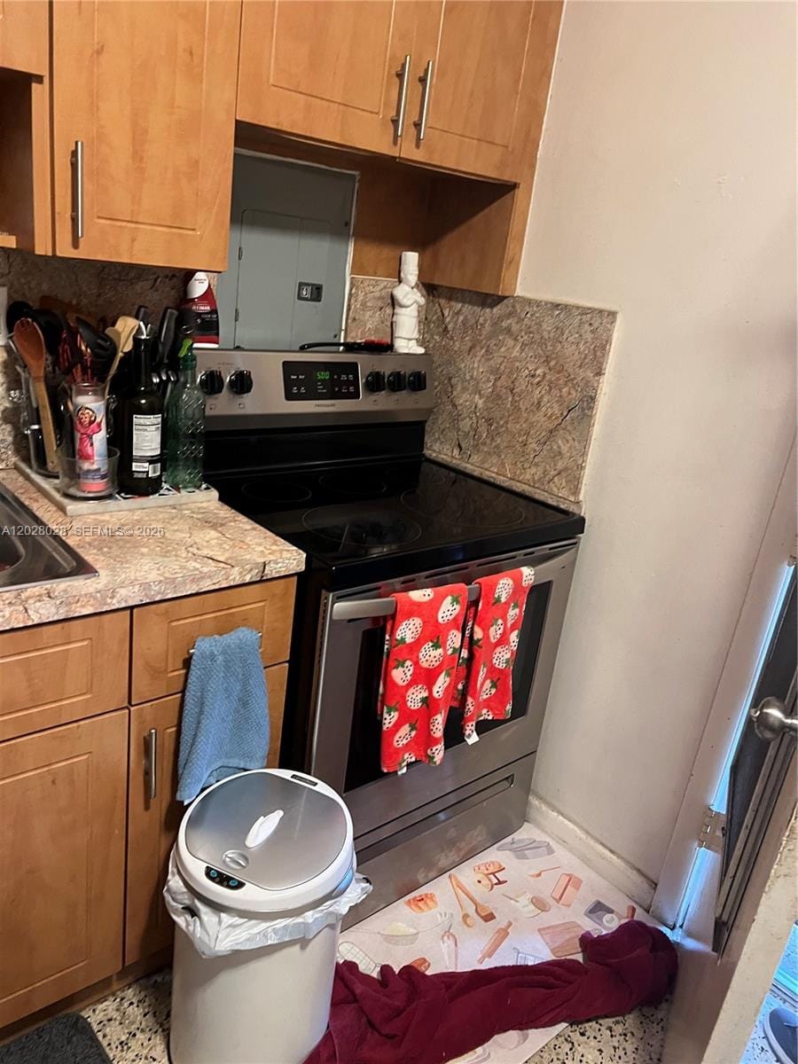 1022 NW 22nd Place, Miami, FL 33125 photo 18