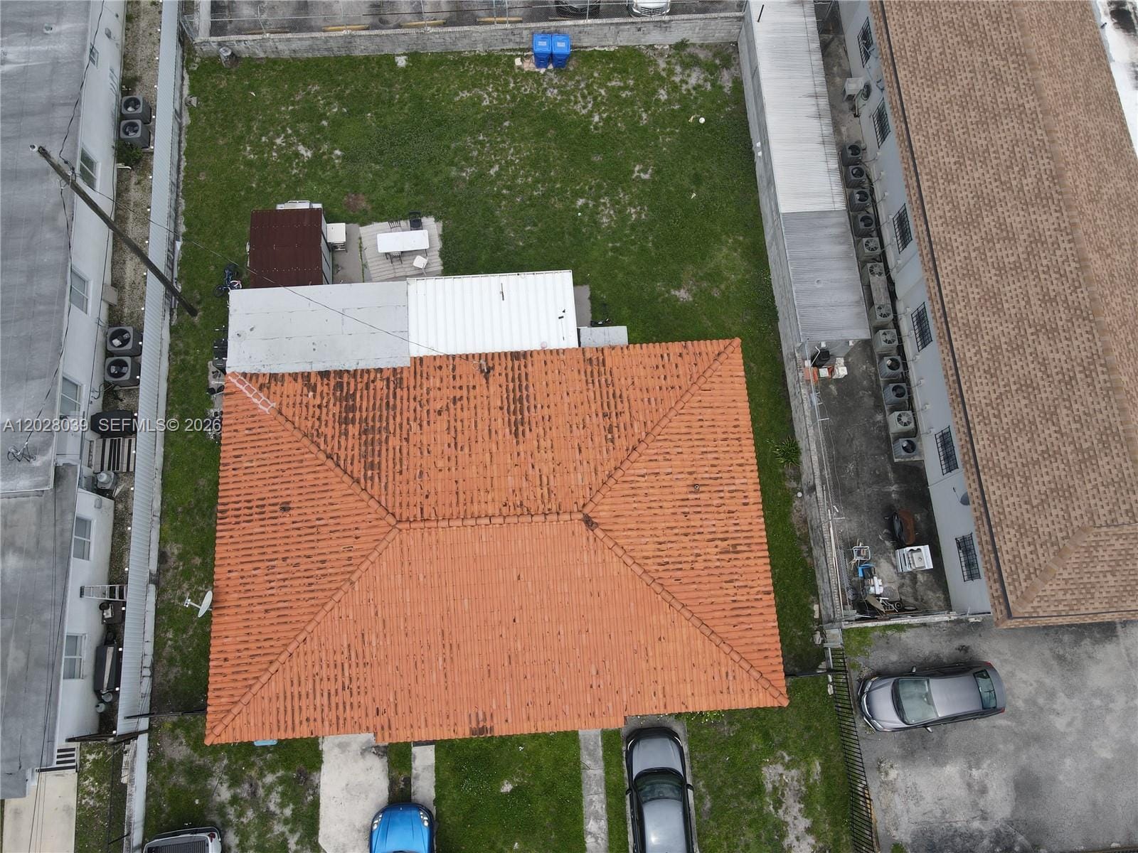 1040 NW 23rd Court, Miami, FL 33125 photo 7
