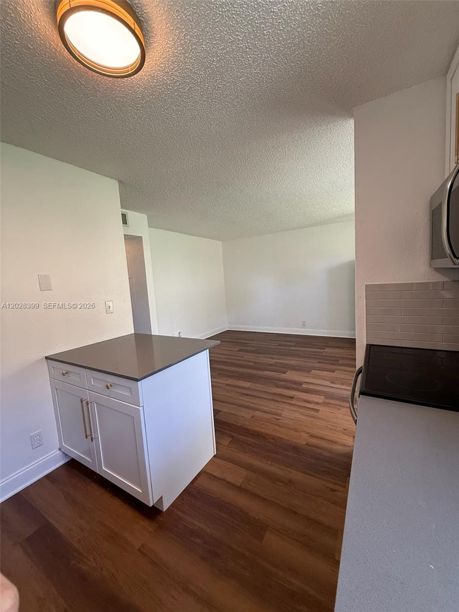 5168 NE 6th Avenue 416 — photo 11