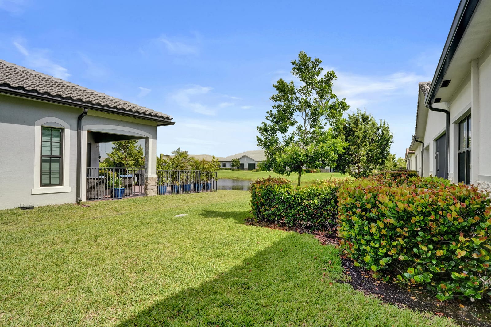8336 W Blue Spring Drive, Parkland, FL 33067 photo 21