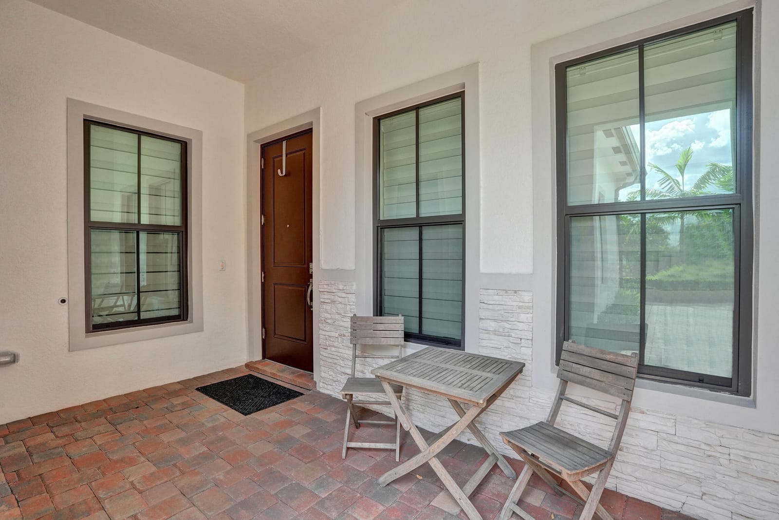 8336 W Blue Spring Drive — photo 4