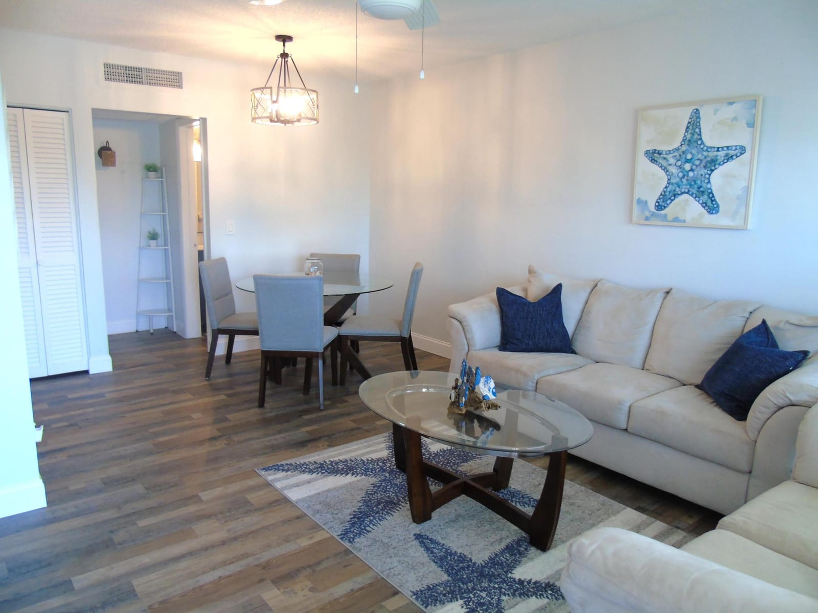 309 Circle Drive S 204, Boynton Beach, FL 33435 photo 4