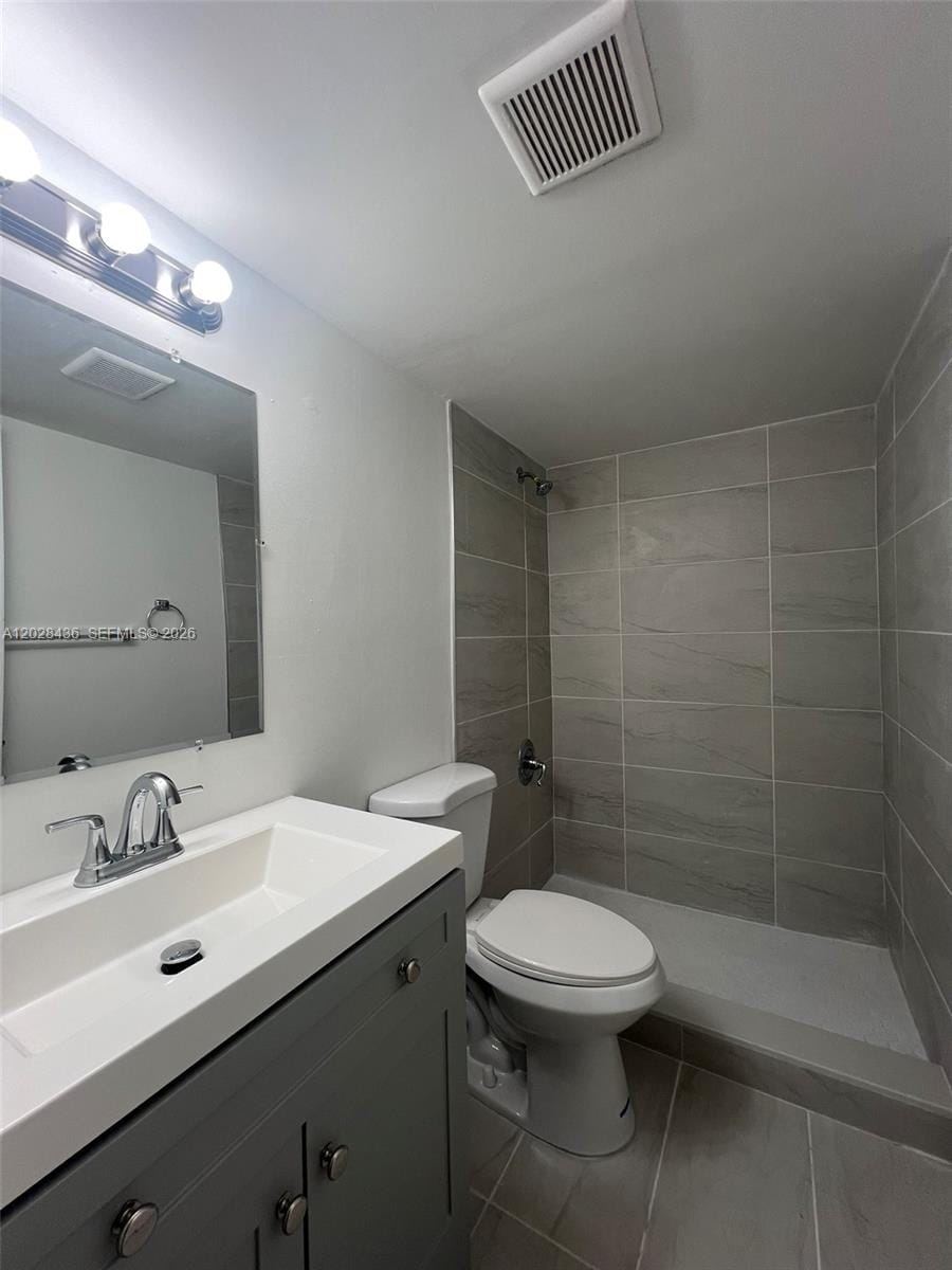 5644 W 25th Court 5644 — photo 10