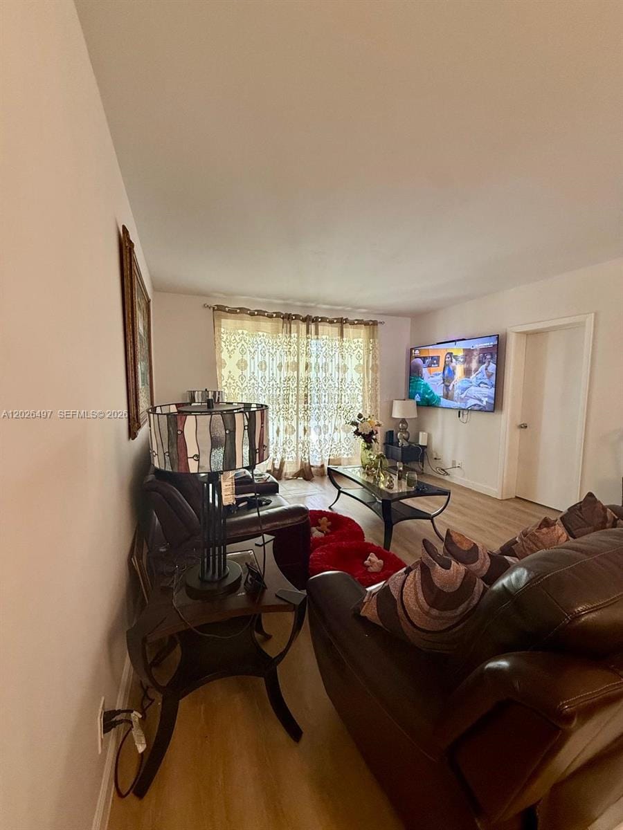 5985 Del Lago Circle 215 — photo 7
