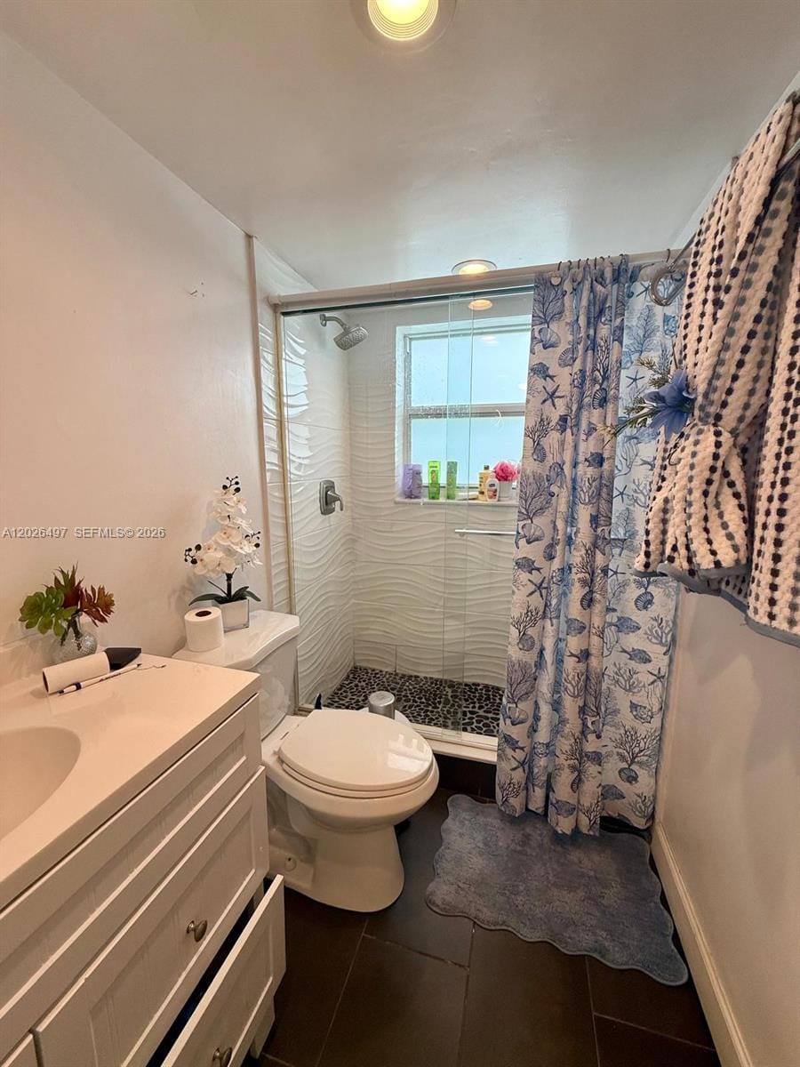 5985 Del Lago Circle 215 — photo 8