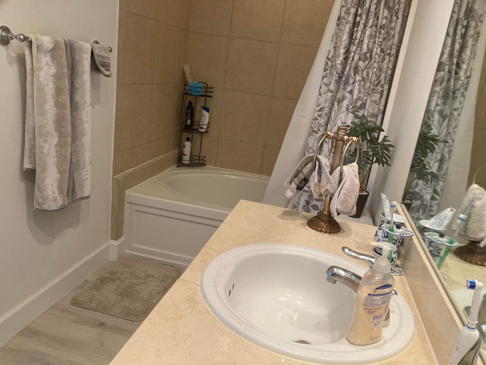 1617 N Flagler Drive 704 — photo 12