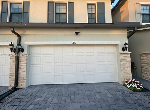 2162 Appleton Circle N, Oak Tree, Oakland Park, FL