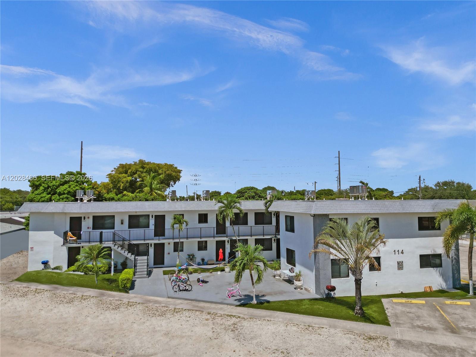114 SE 8th Street 105, Hallandale Beach, FL 33009, Hallandale Beach