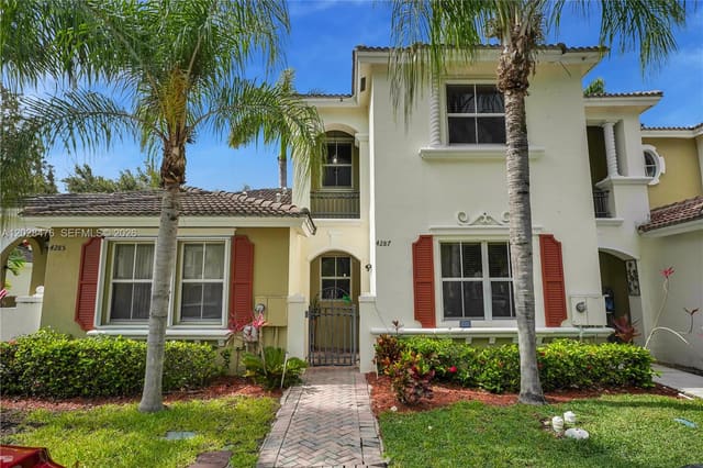 4287 NE 10 Court, Marbella Bay, Homestead, FL