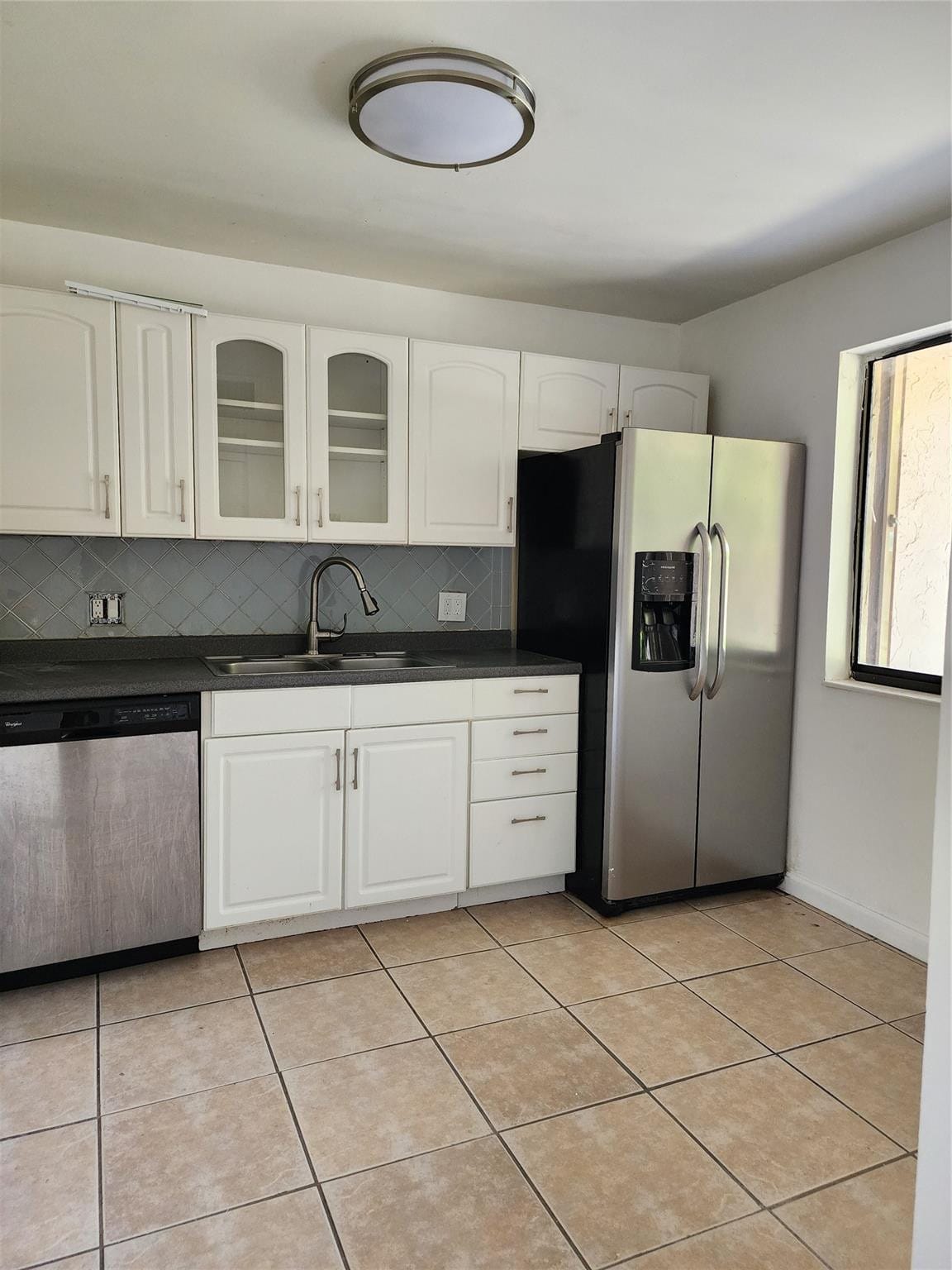 390 Racquet Club Road 204 — photo 4