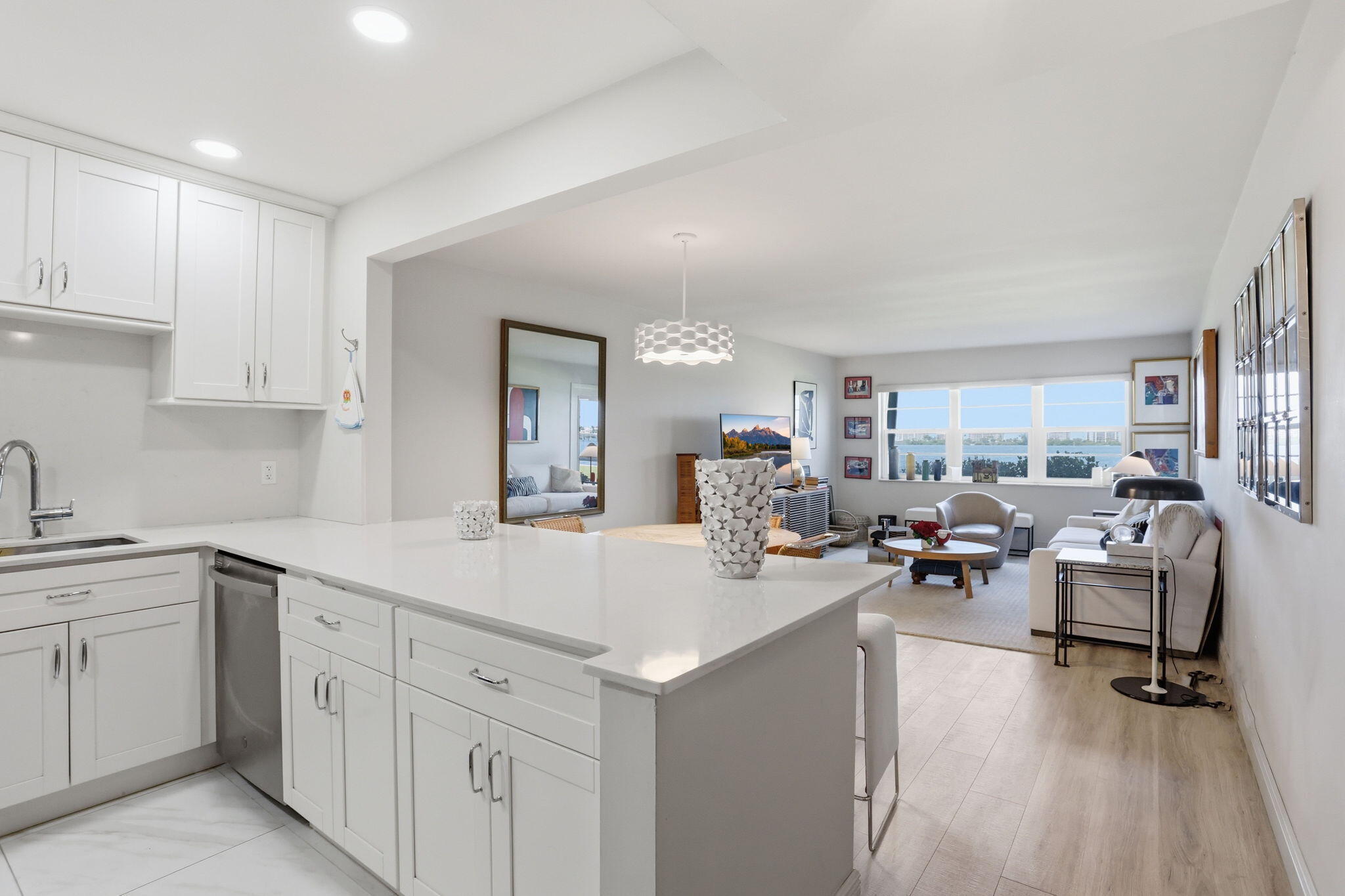 1516 S Lakeside Drive 103, Lake Worth Beach, FL 33460, Lake Worth Beach