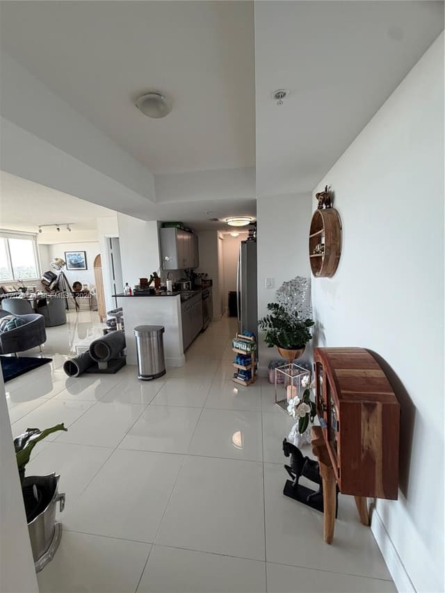 1871 S River Drive 1502, Terrazas Riverpark Villag, Miami, FL