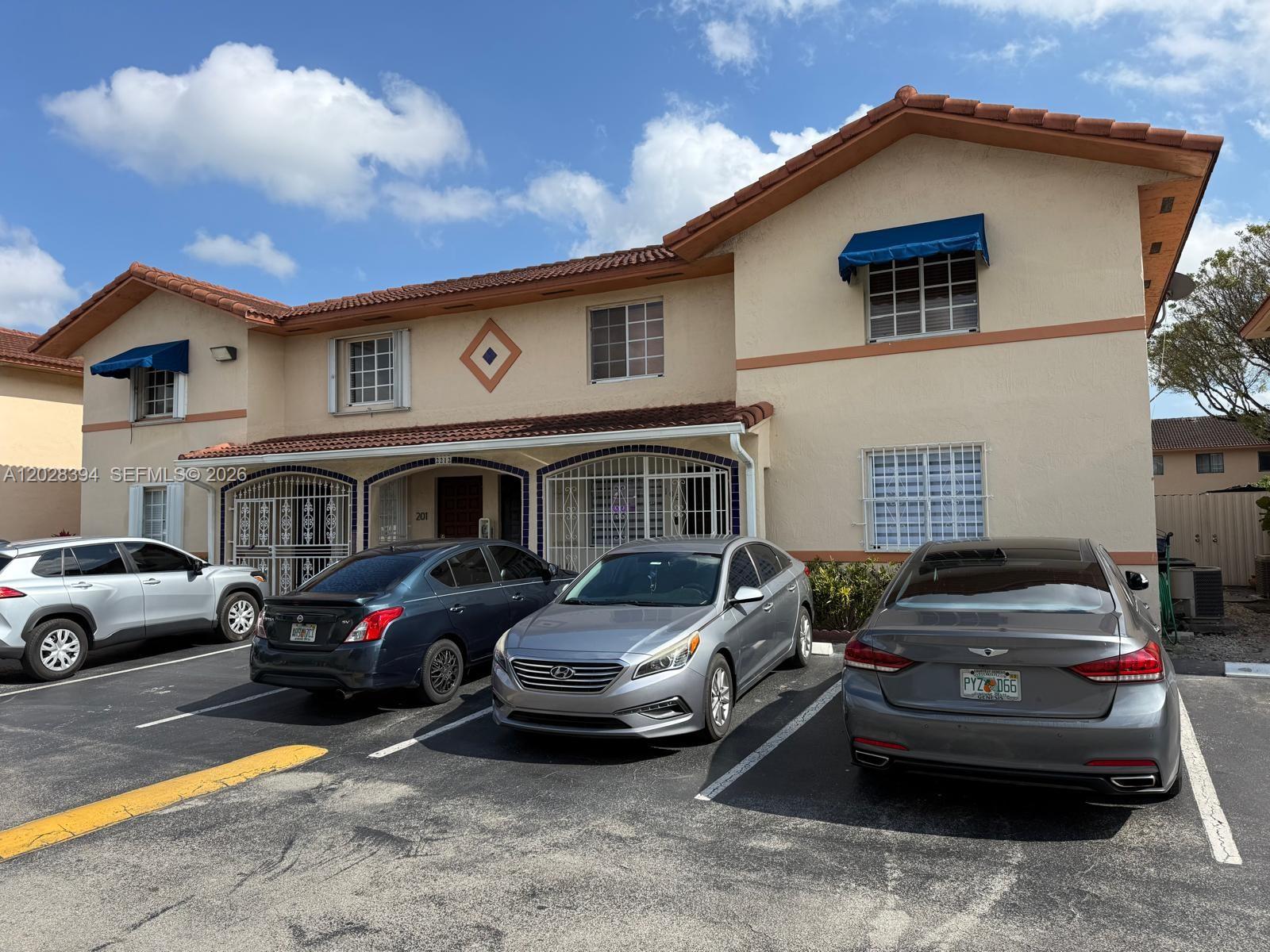 2212 W 74th Street 20128, Hialeah, FL 33016, Hialeah