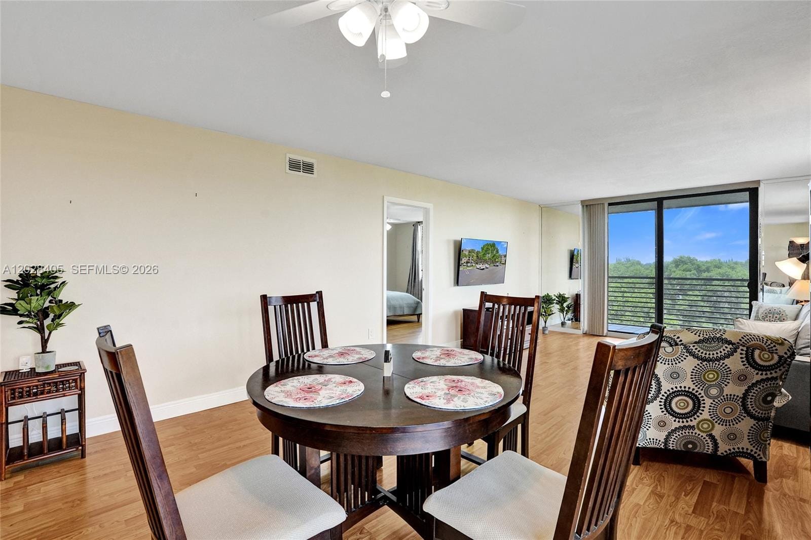 901 Colony Point Circle 501, Pembroke Pines, FL 33026 photo 15