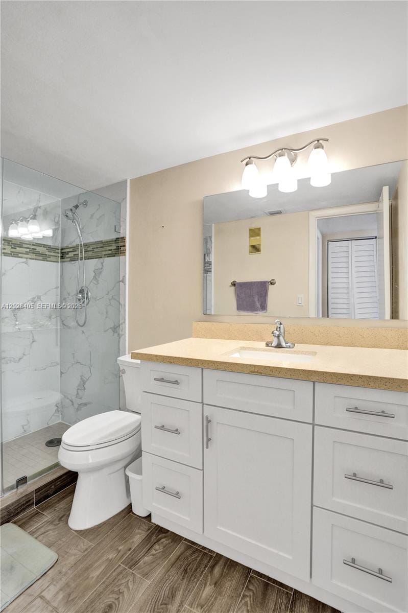 901 Colony Point Circle 501, Pembroke Pines, FL 33026 photo 9