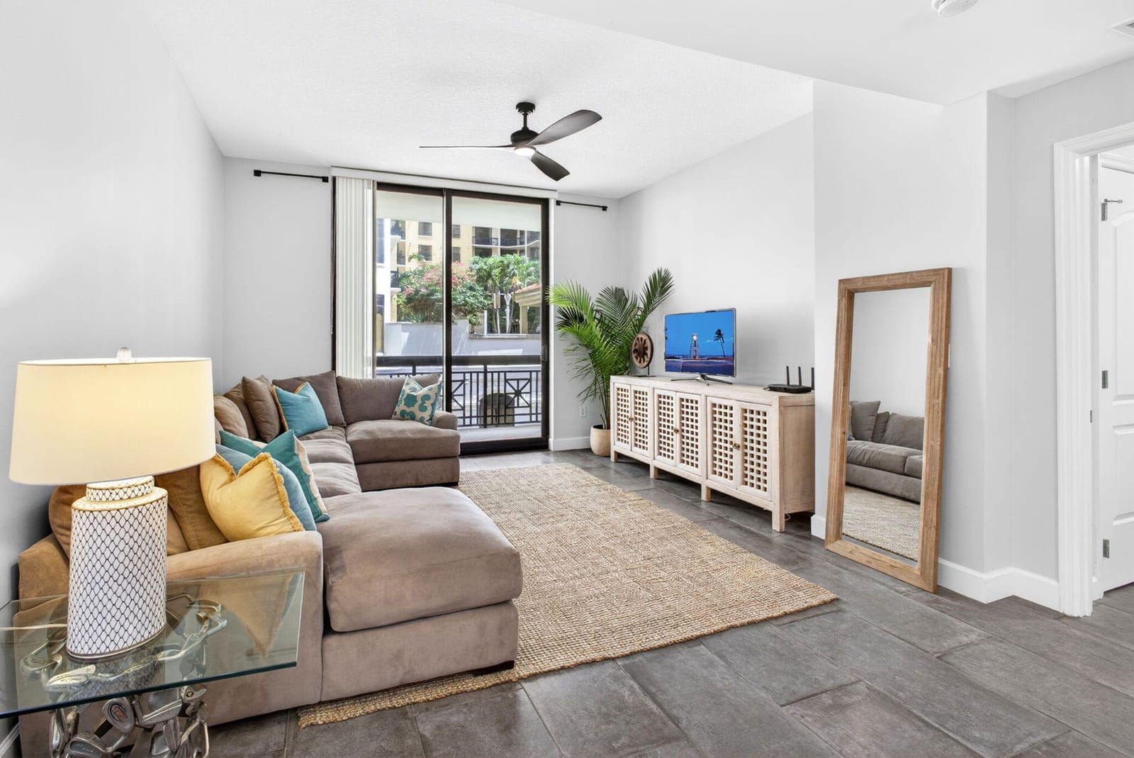801 S Olive Avenue 614, West Palm Beach, FL 33401 photo 8