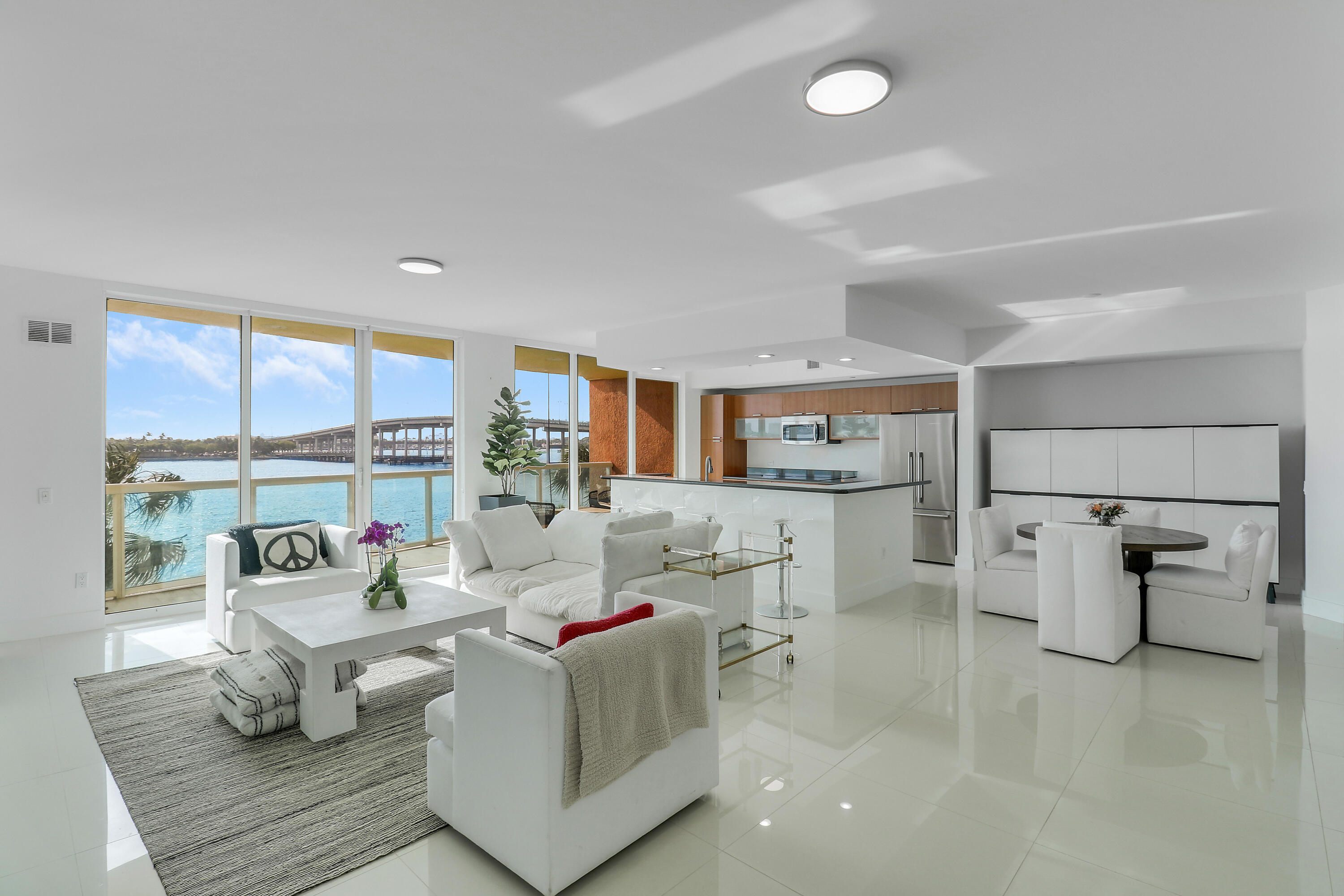 2640 Lake Shore Drive 307, Riviera Beach, FL 33404, Riviera Beach