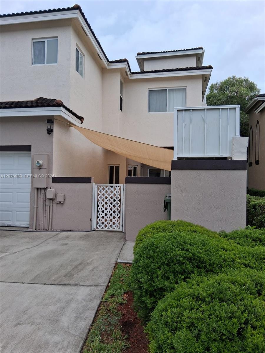 1953 SE 24th Avenue — photo 3