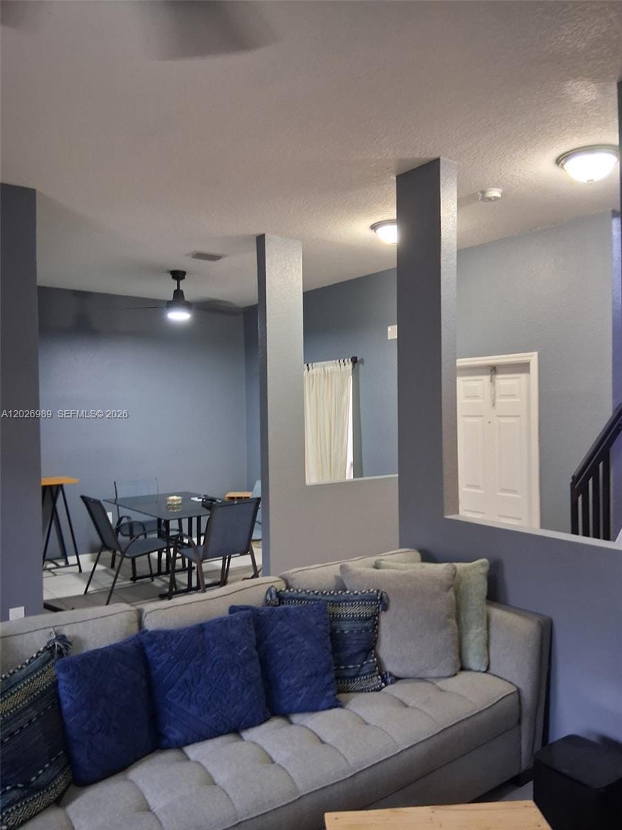 1953 SE 24th Avenue — photo 5