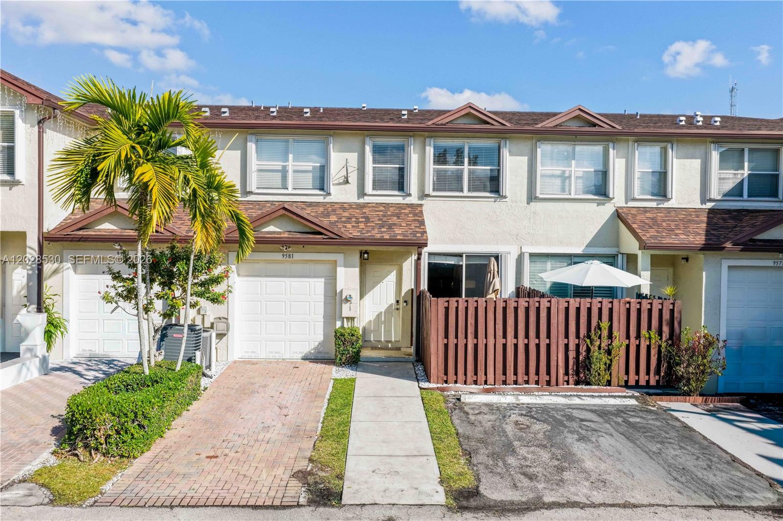 9581 SW 3rd Street, Pembroke Pines, FL 33025, Pembroke Pines