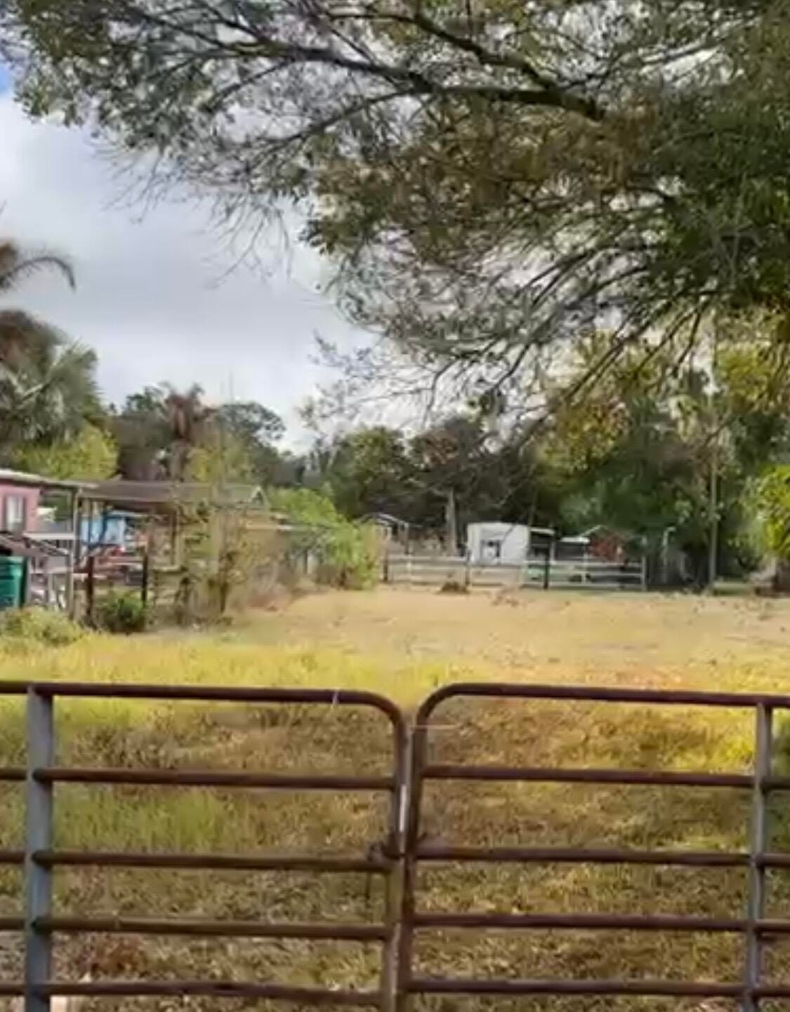 854 NE 42nd Terrace, Okeechobee, FL 34972 photo 2