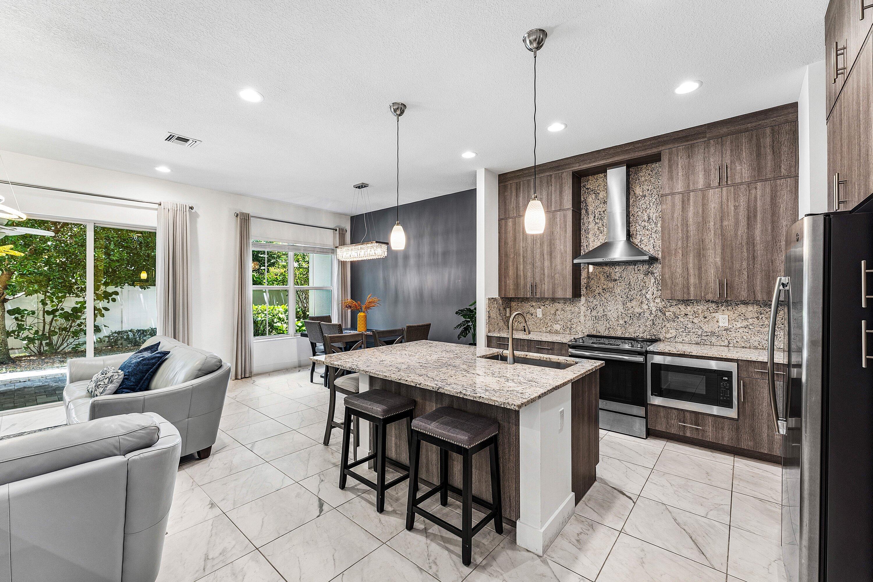 4821 Pointe Midtown Road, Palm Beach Gardens, FL 33418, Palm Beach Gardens