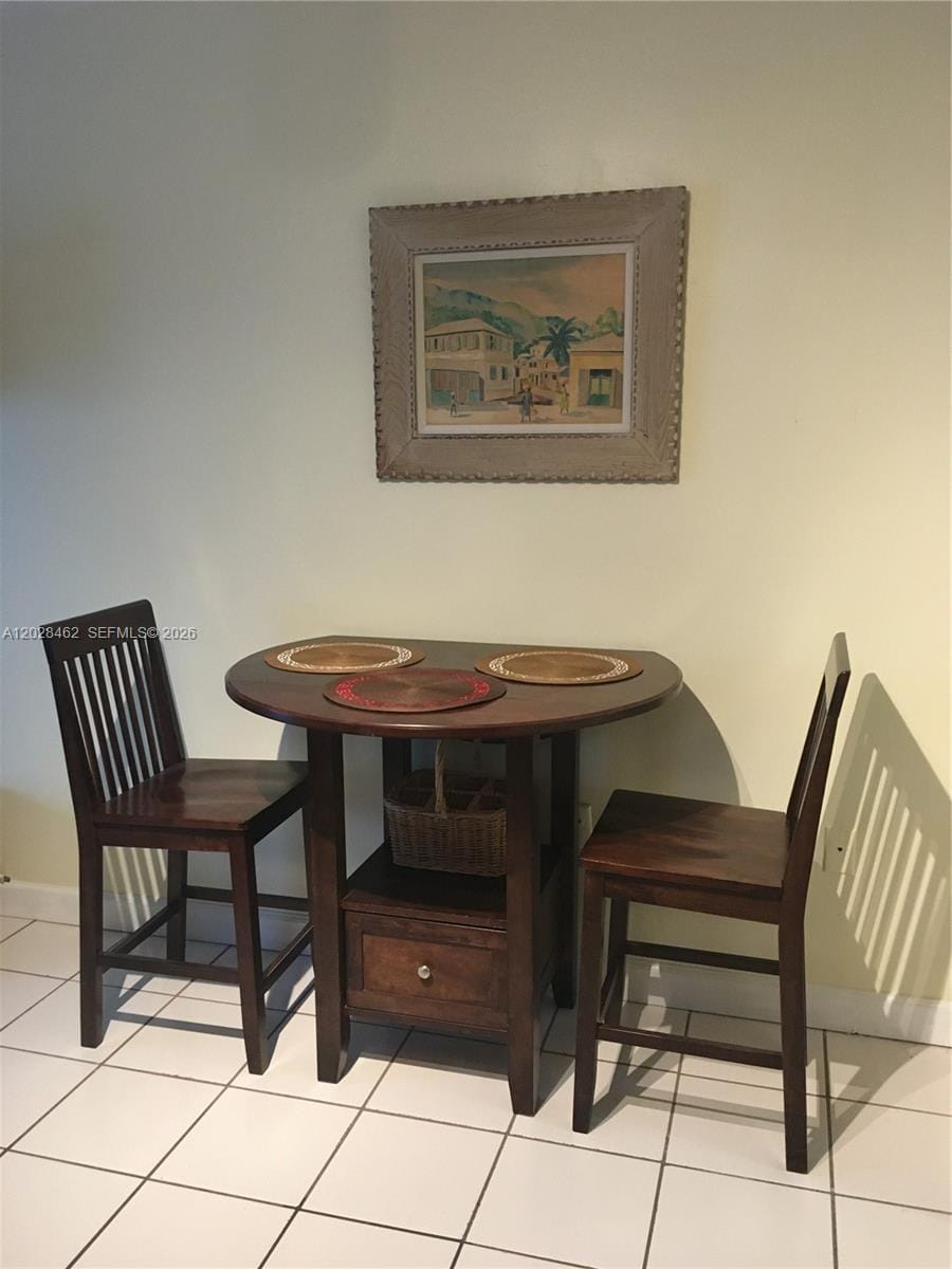 400 Kings Point Drive 104, Sunny Isles Beach, FL 33160 photo 16