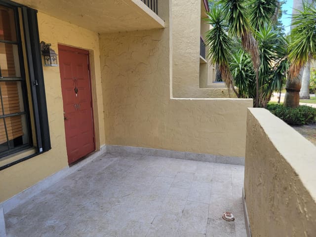 791 SE 1st Way 74, Deerfield Beach, FL 33441