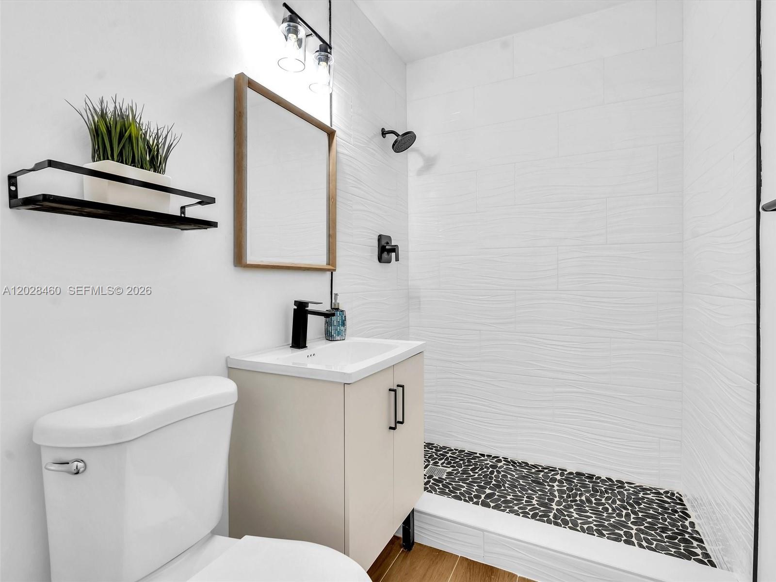 1365 NE 130th Street — photo 3