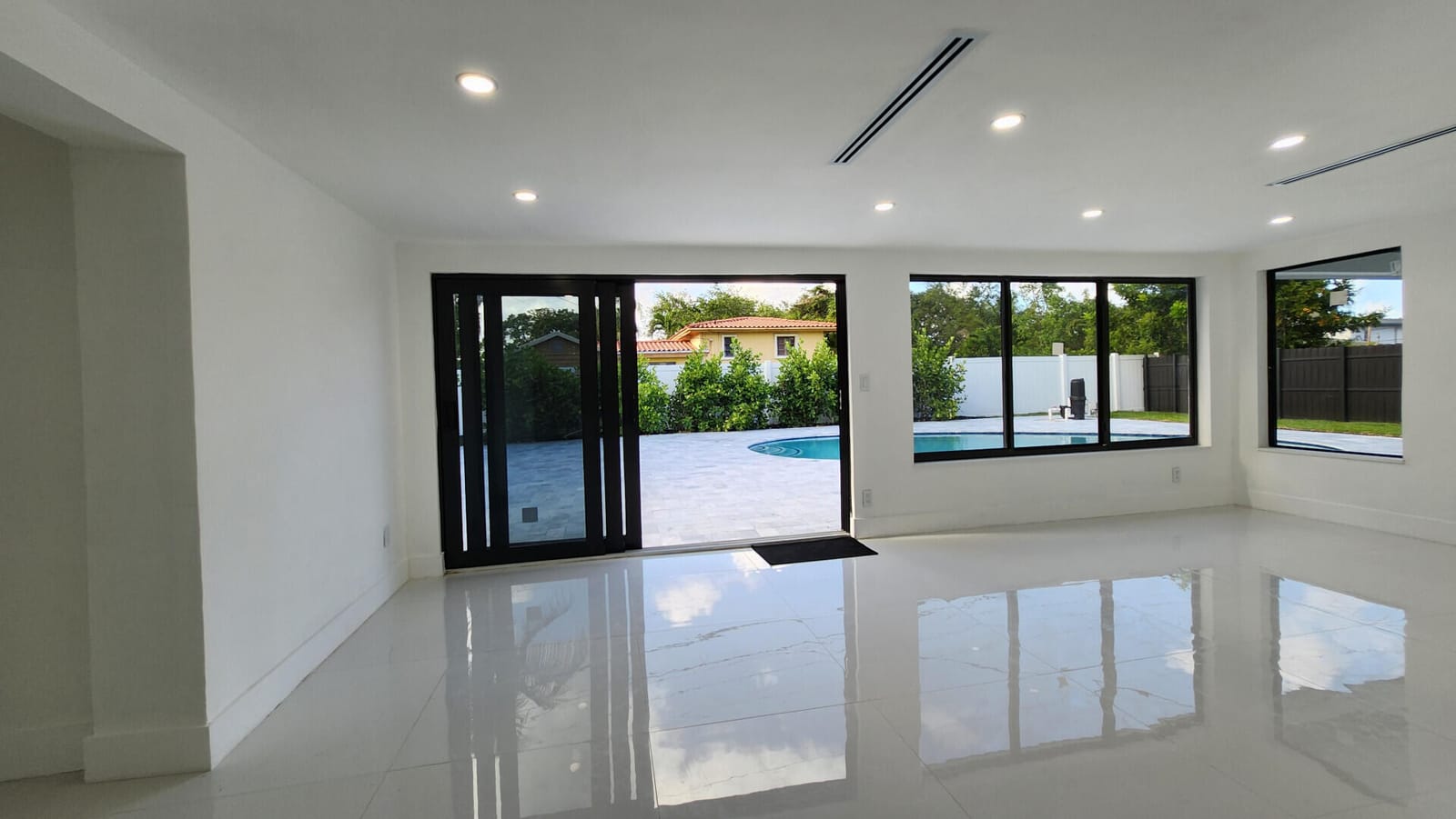 1275 NE 200th Terrace, Miami, FL 33179 photo 14