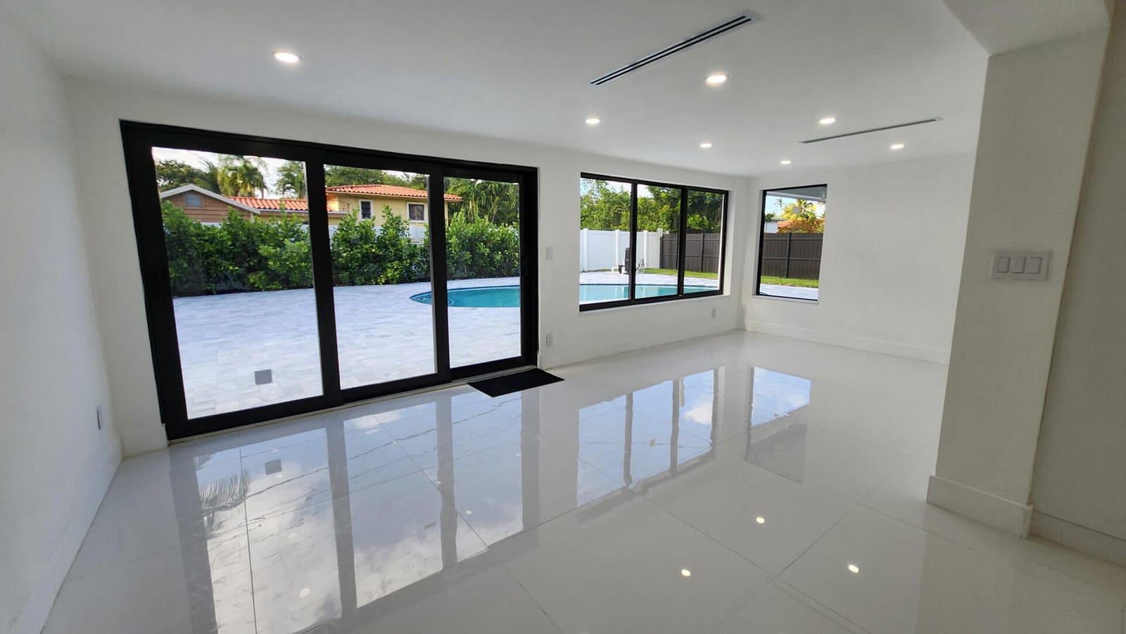 1275 NE 200th Terrace, Miami, FL 33179 photo 15