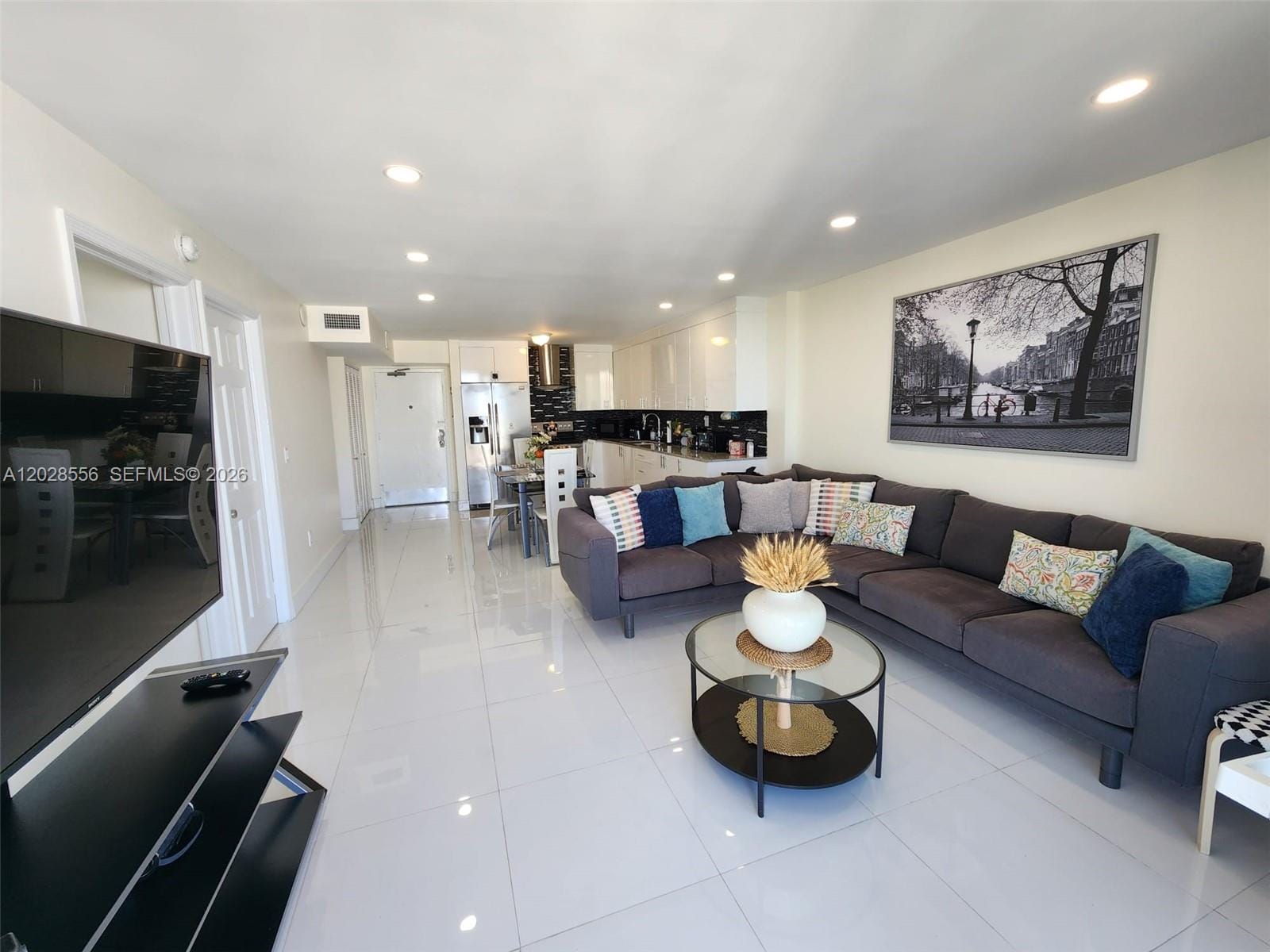 345 Ocean Drive 602 — photo 3