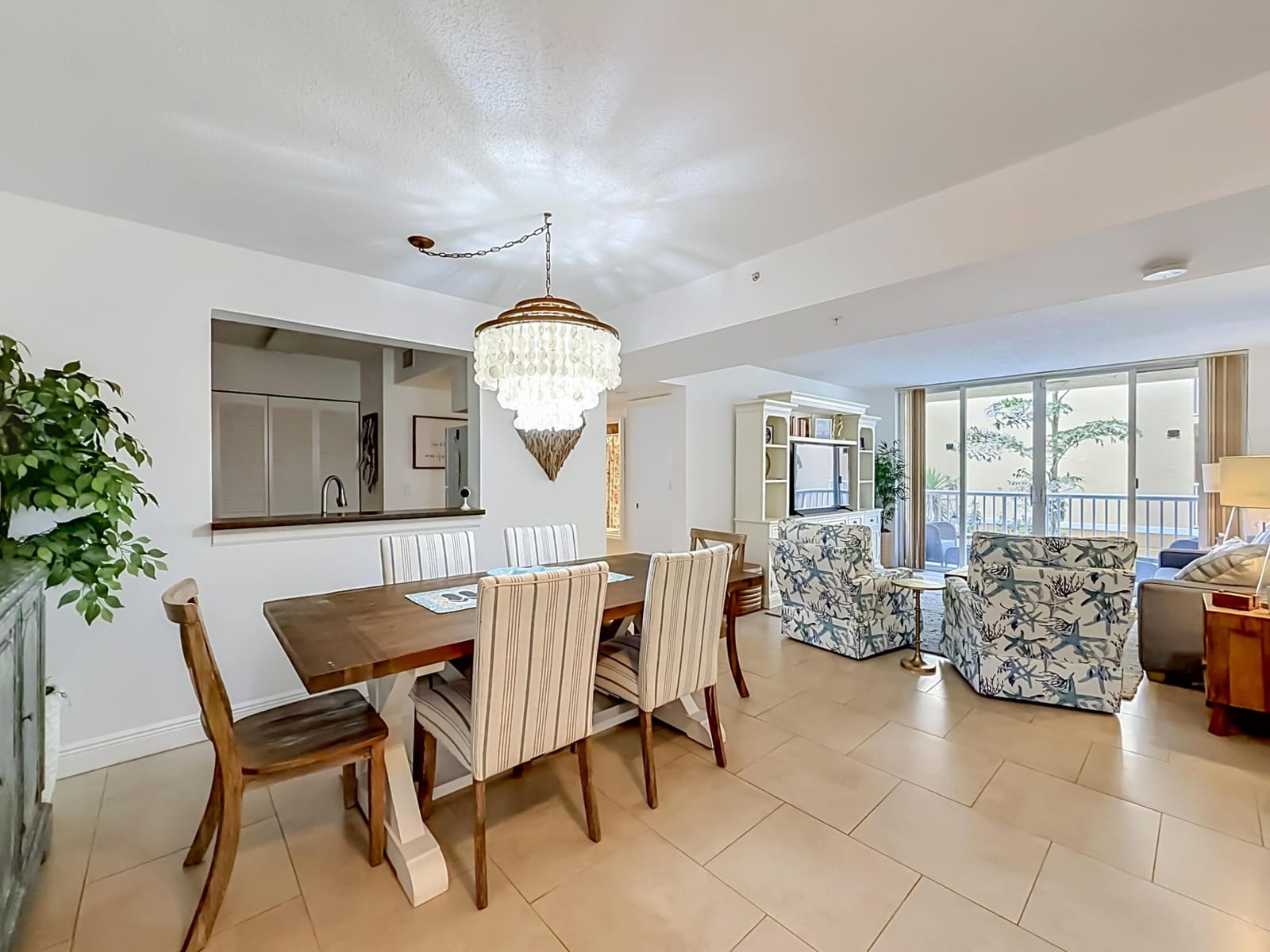 1341 SE 3rd Avenue 210 — photo 3