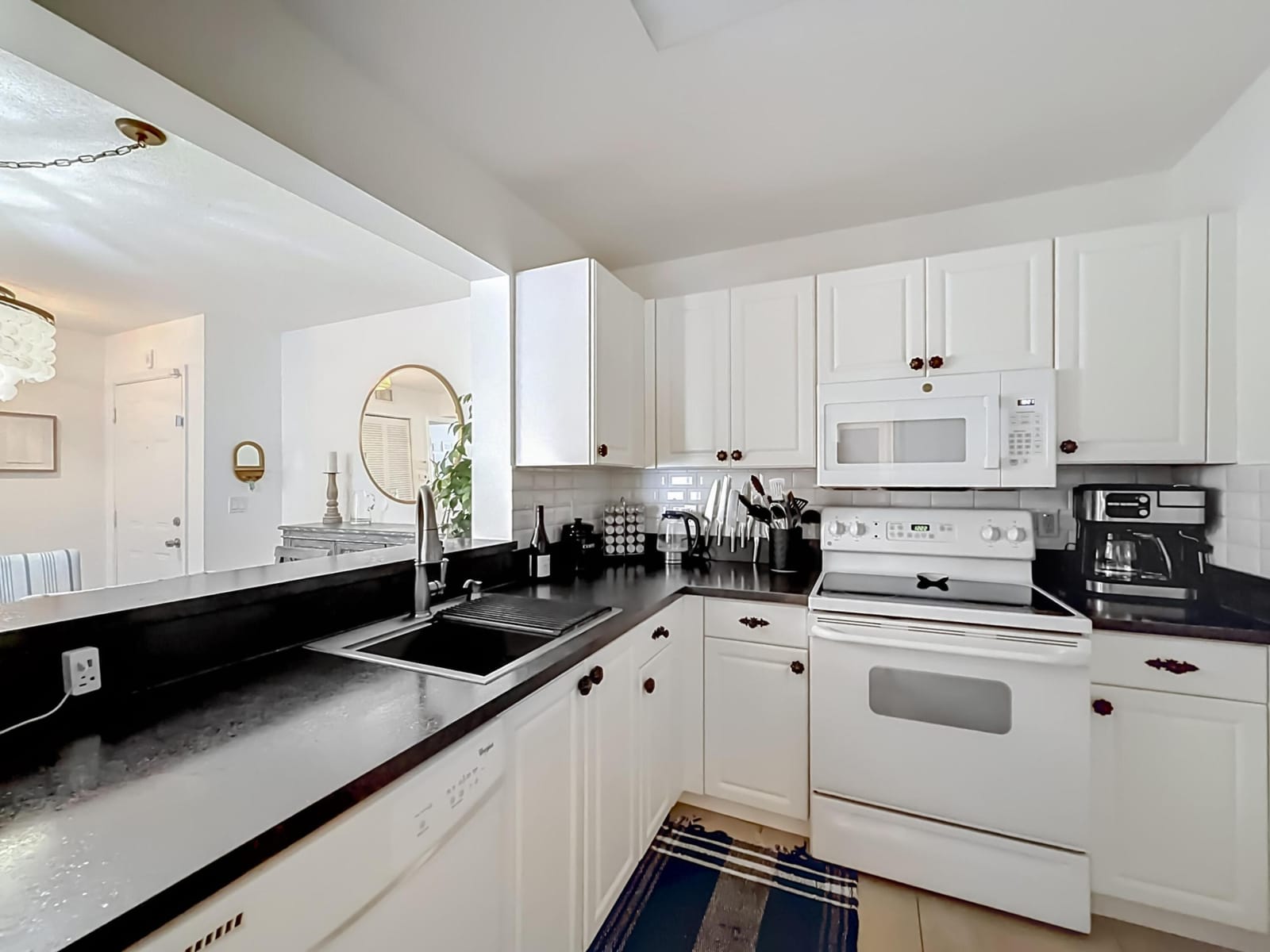 1341 SE 3rd Avenue 210 — photo 5