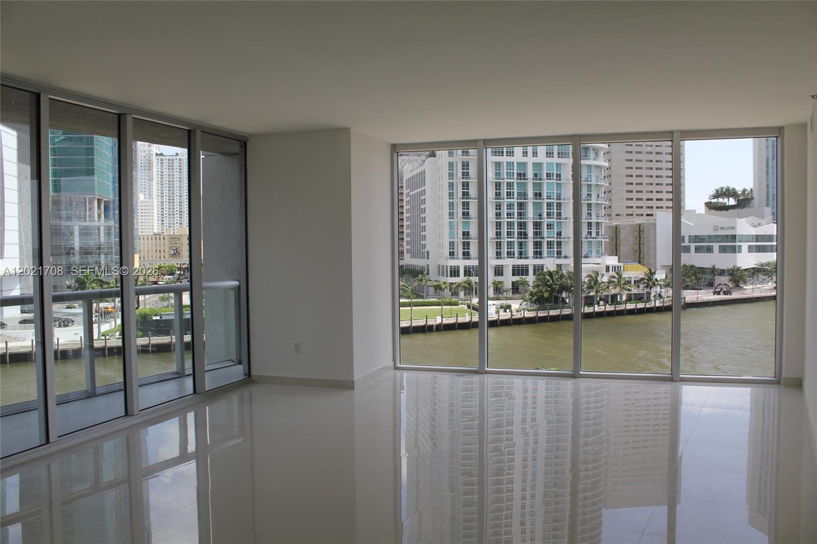 465 Brickell Avenue 502, Miami, FL 33131, Miami