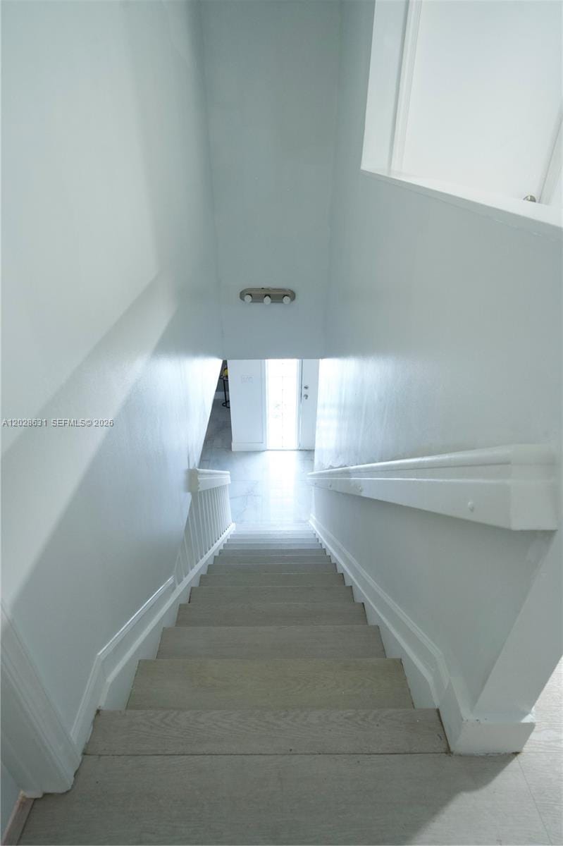 18499 NW 52nd Path, Miami Gardens, FL 33055 photo 9