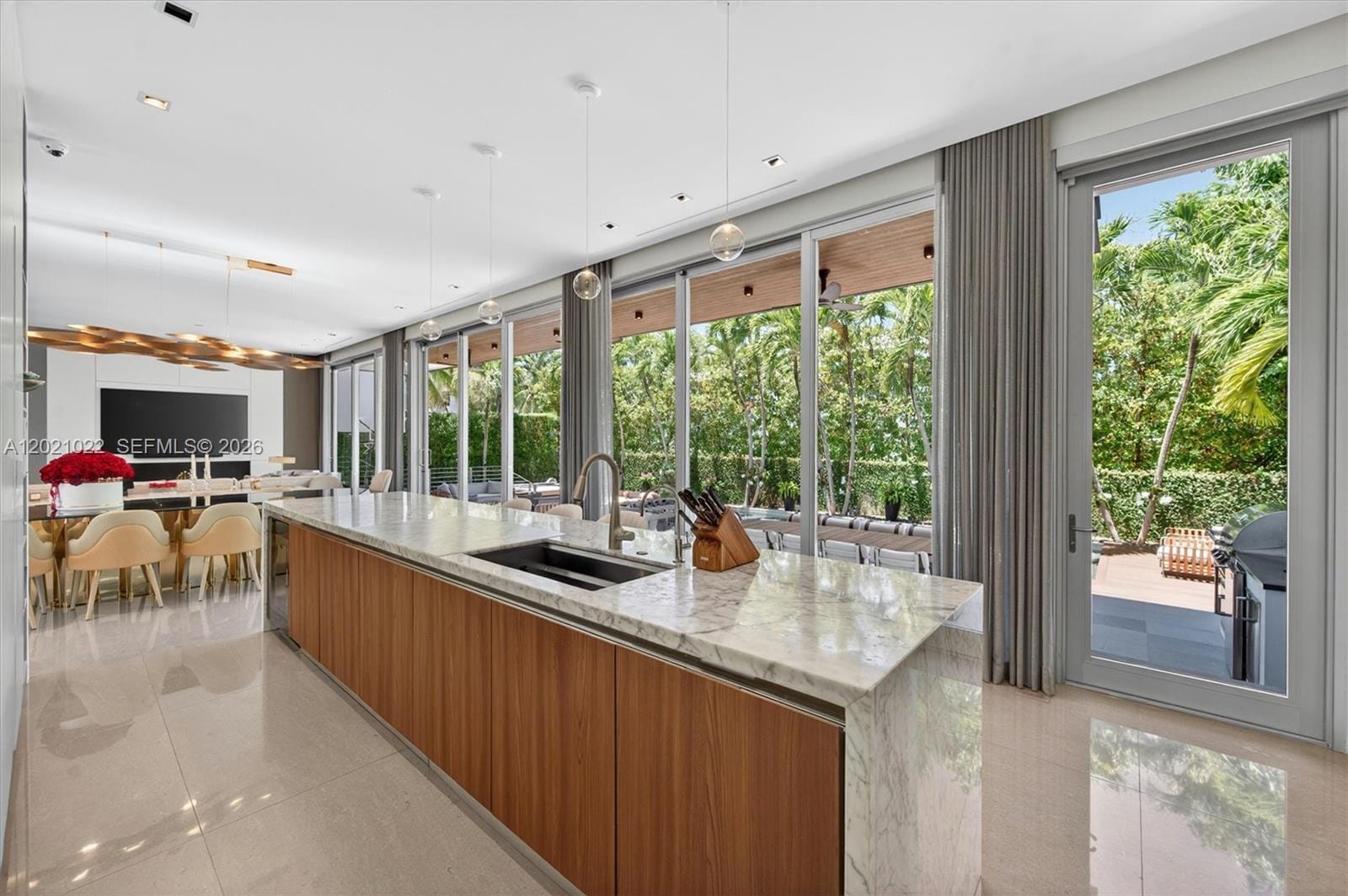625 Curtiswood Drive, Key Biscayne, FL 33149 photo 11
