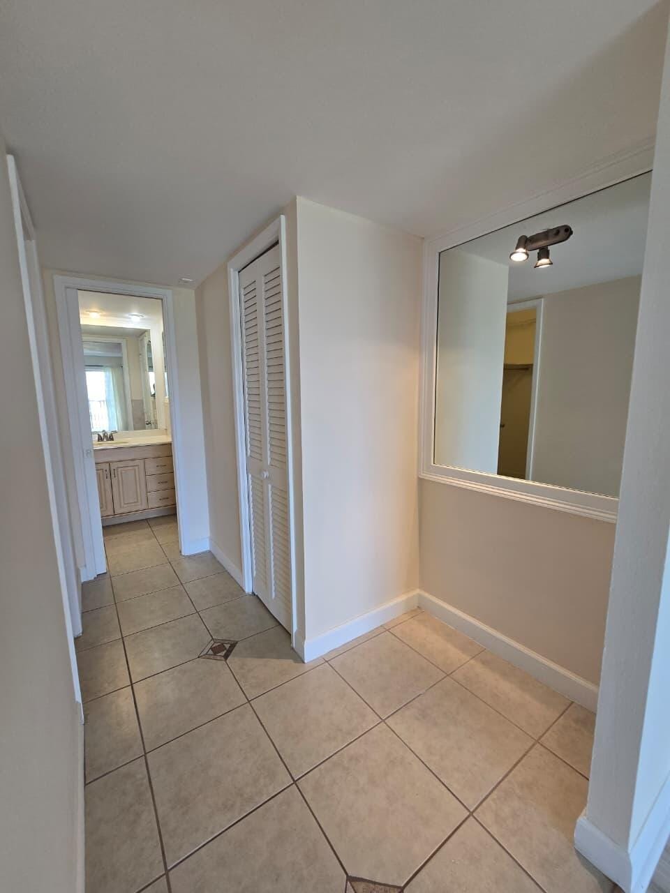 2900 N Palm Aire Drive N 405 — photo 9