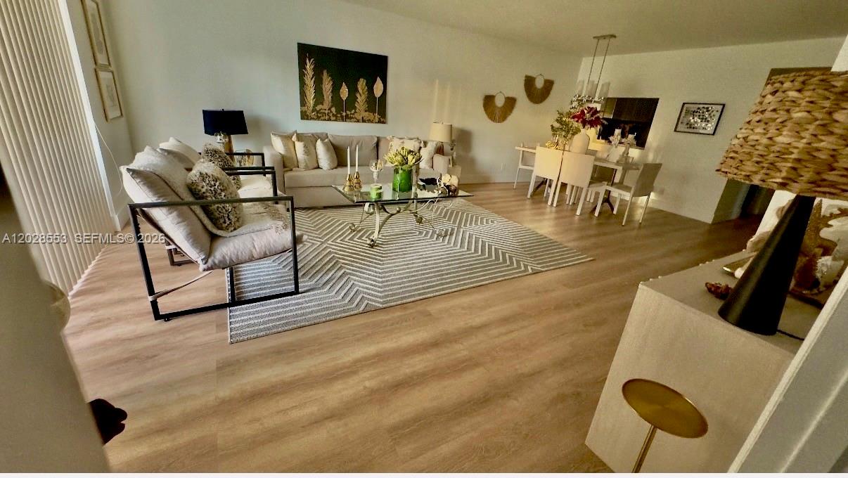 410 SE 2nd Street 202, Hallandale Beach, FL 33009, Hallandale Beach