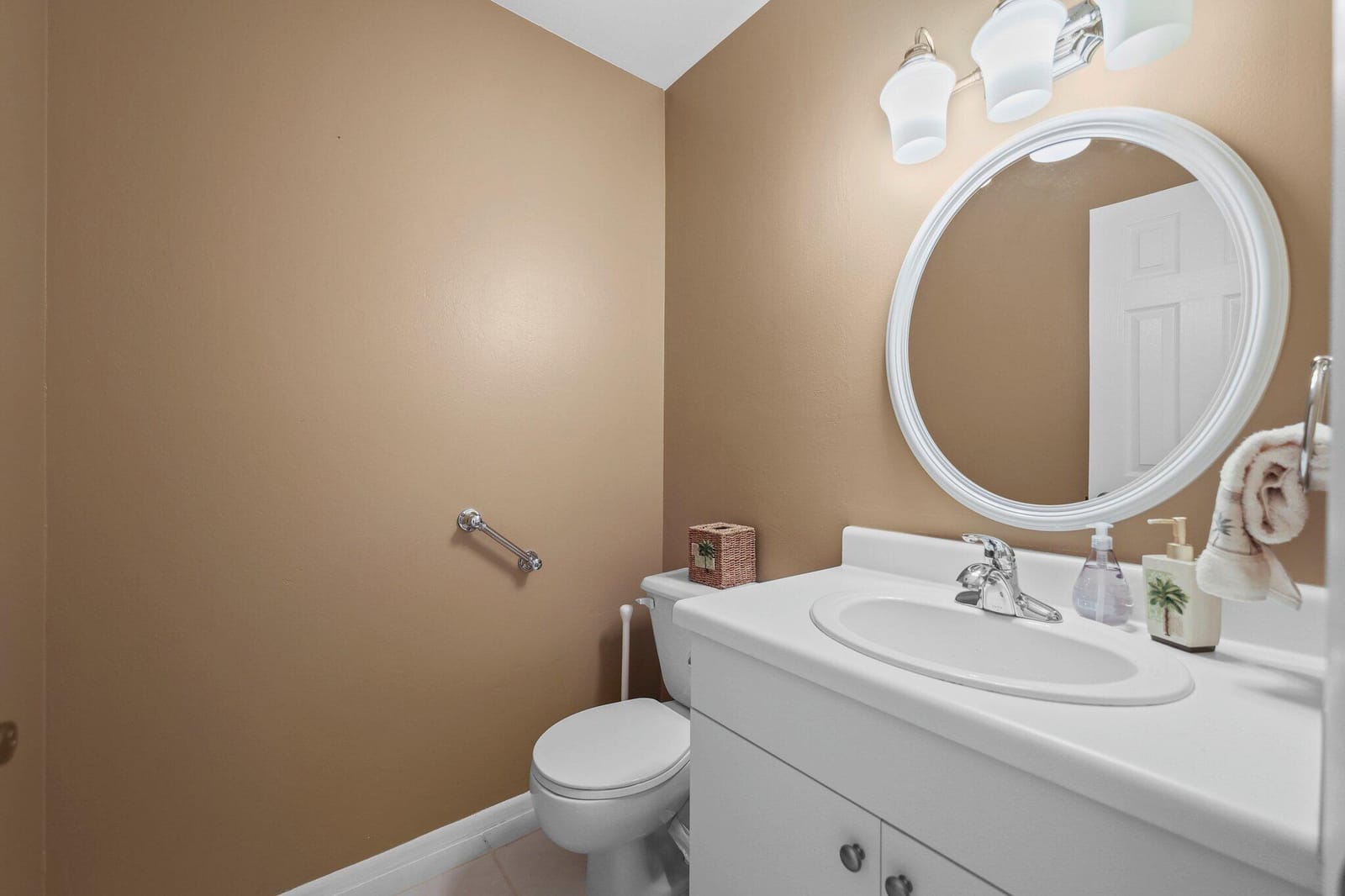 2600 SE Ocean Boulevard W5, Stuart, FL 34996 photo 8