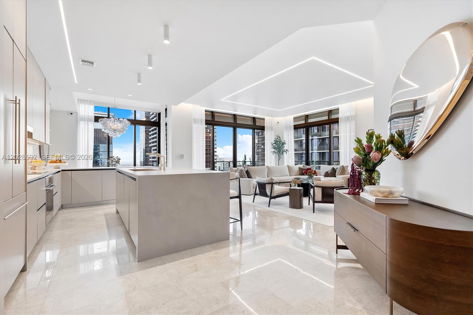 88 SW 7th Street 4001, Miami, FL 33130, Miami