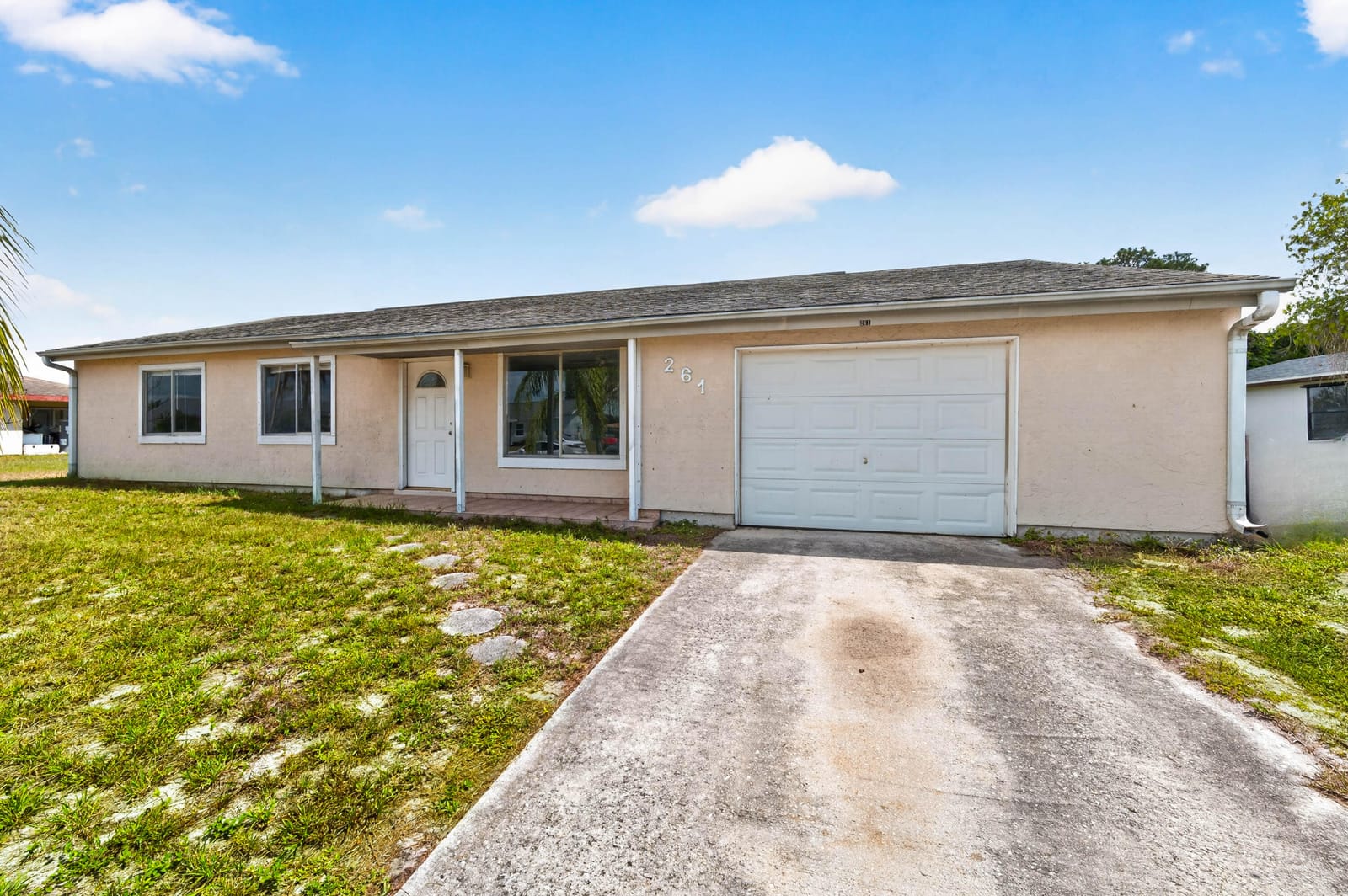 261 SW Cherryhill Road, Port St. Lucie, FL 34953 photo 2