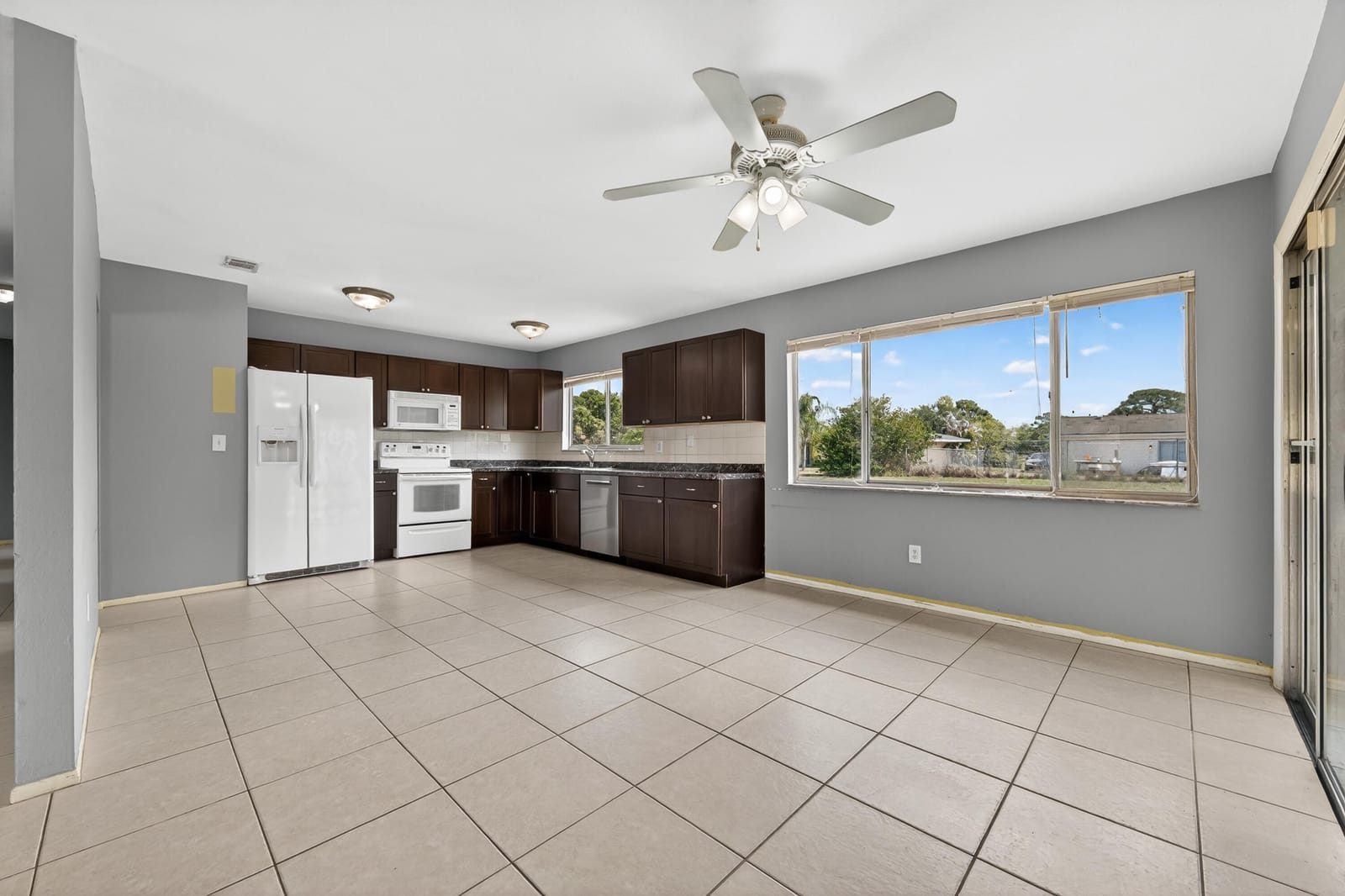 261 SW Cherryhill Road, Port St. Lucie, FL 34953 photo 8