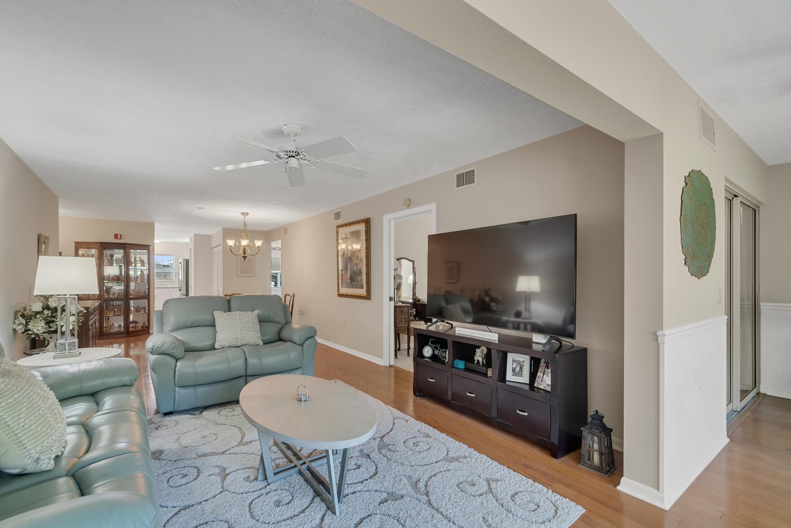 740 Lake Orchid Circle 104 — photo 11