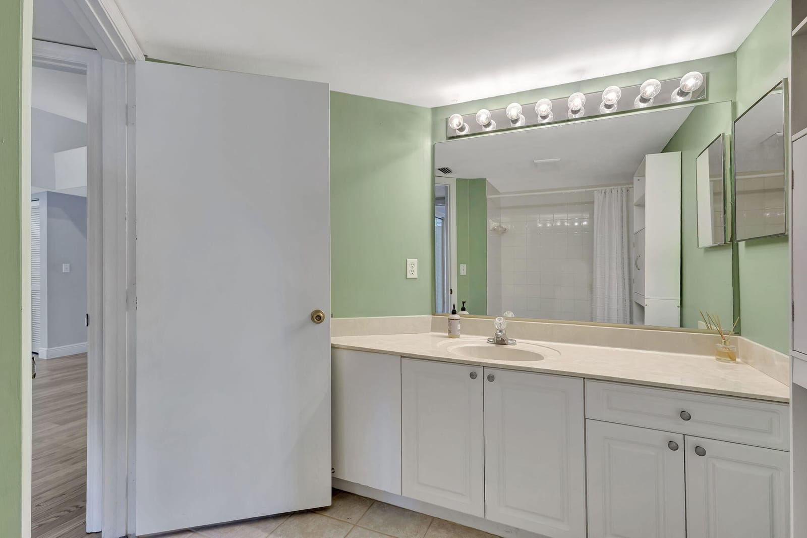 600 N Crestwood Ct Court N 609, Royal Palm Beach, FL 33411 photo 20